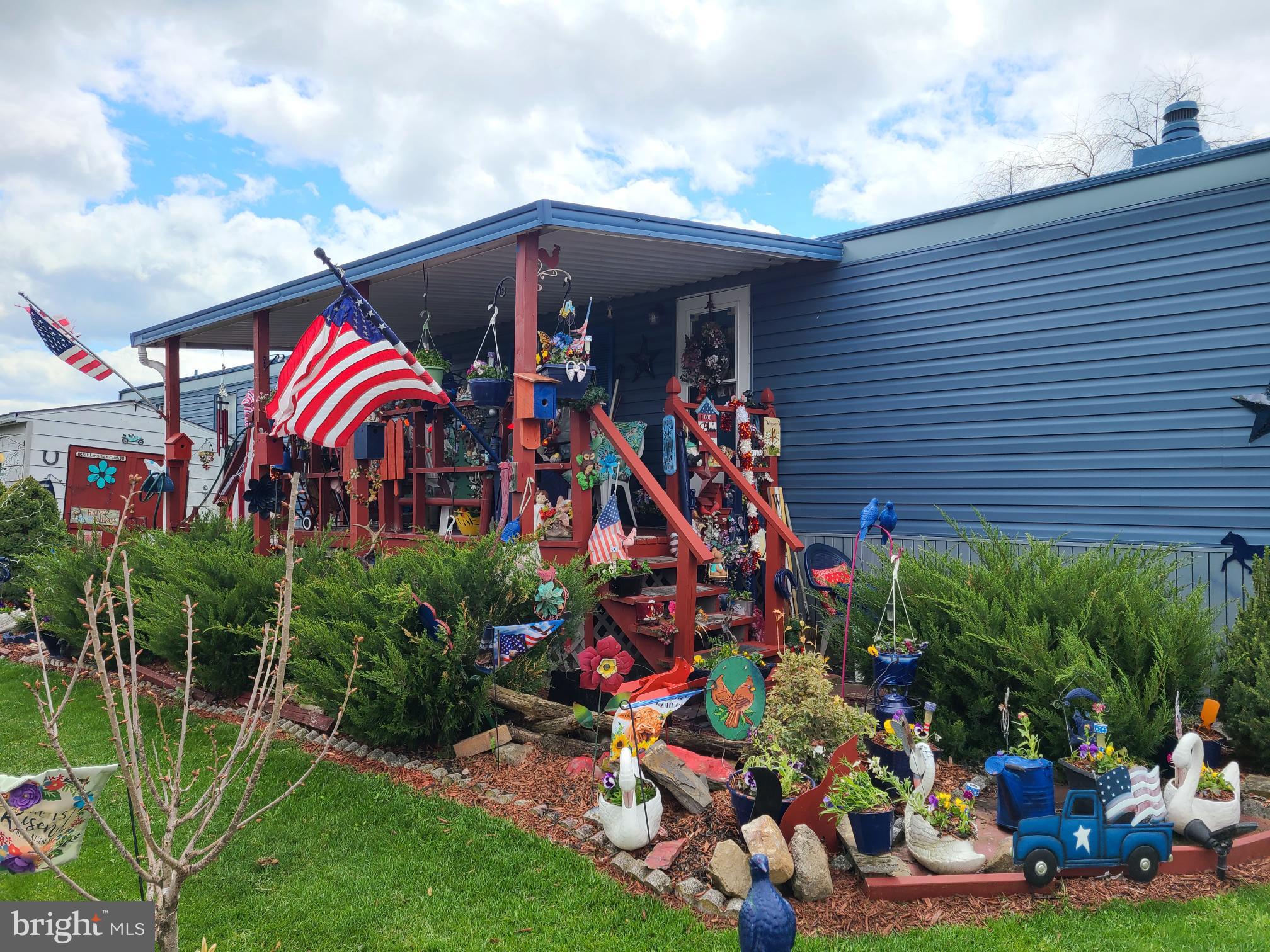 49 SUNRISE COURT