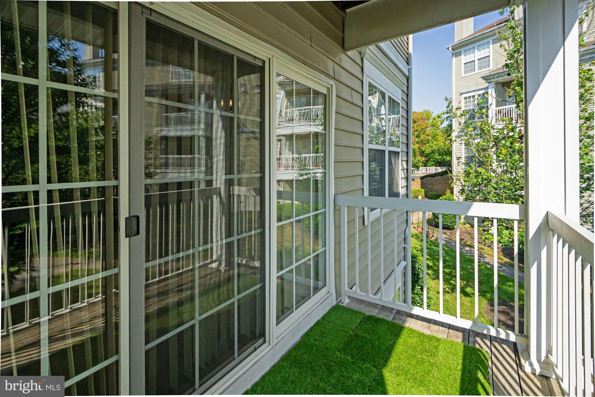HAMPSHIRE HALL CONDO - Residential