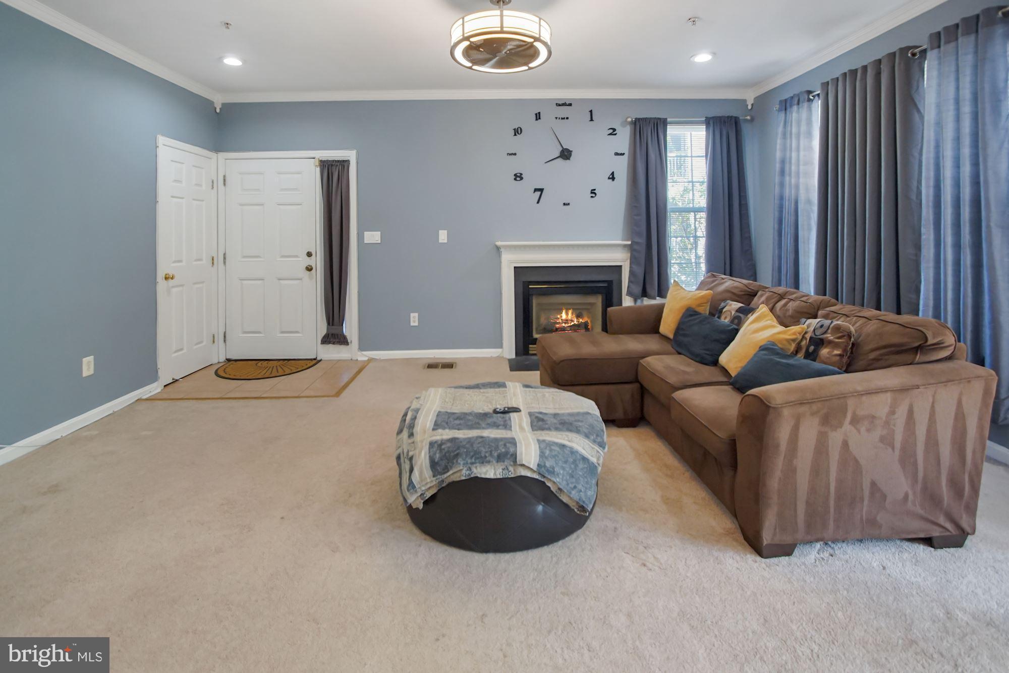 HAMPSHIRE HALL CONDO - Residential