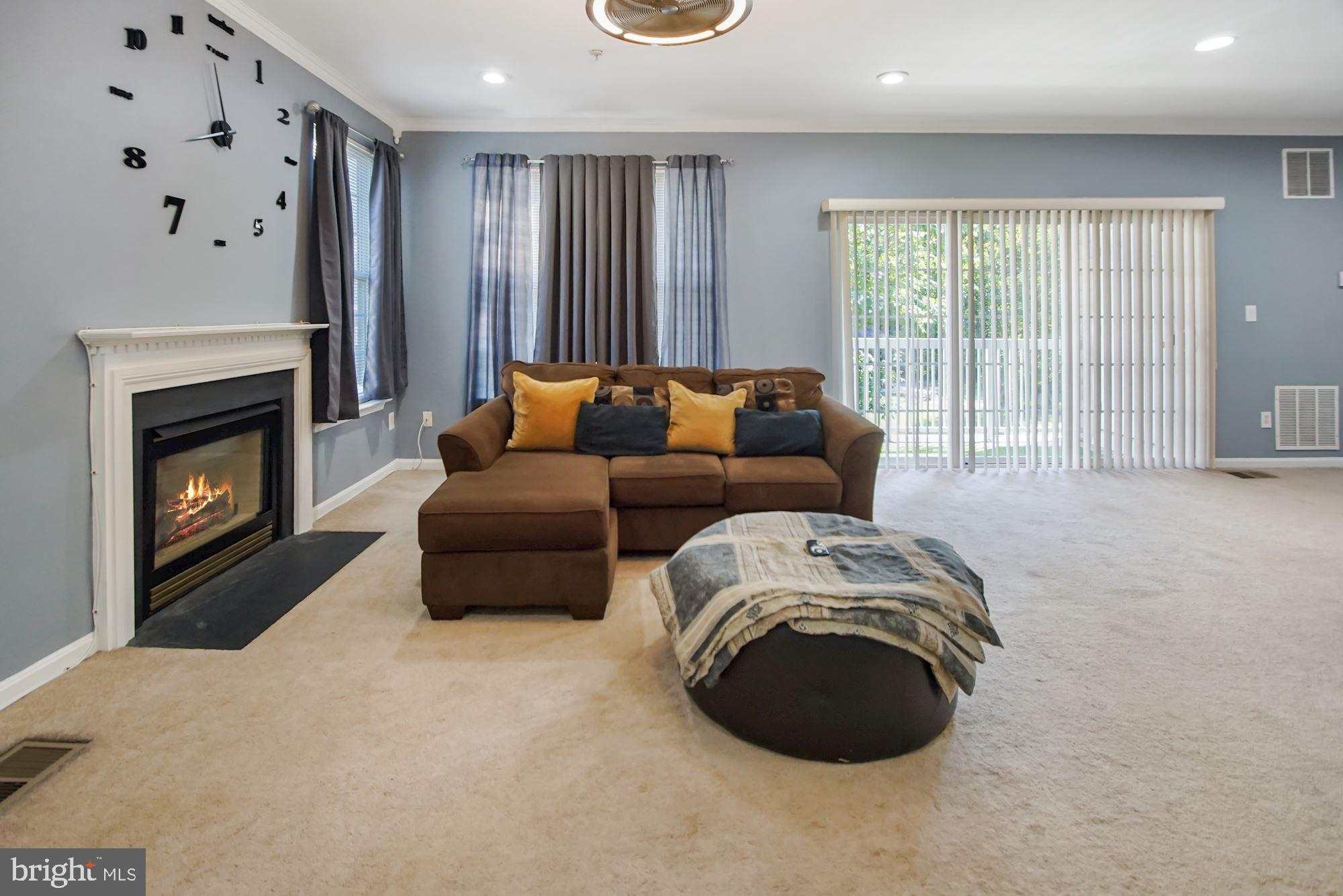 HAMPSHIRE HALL CONDO - Residential