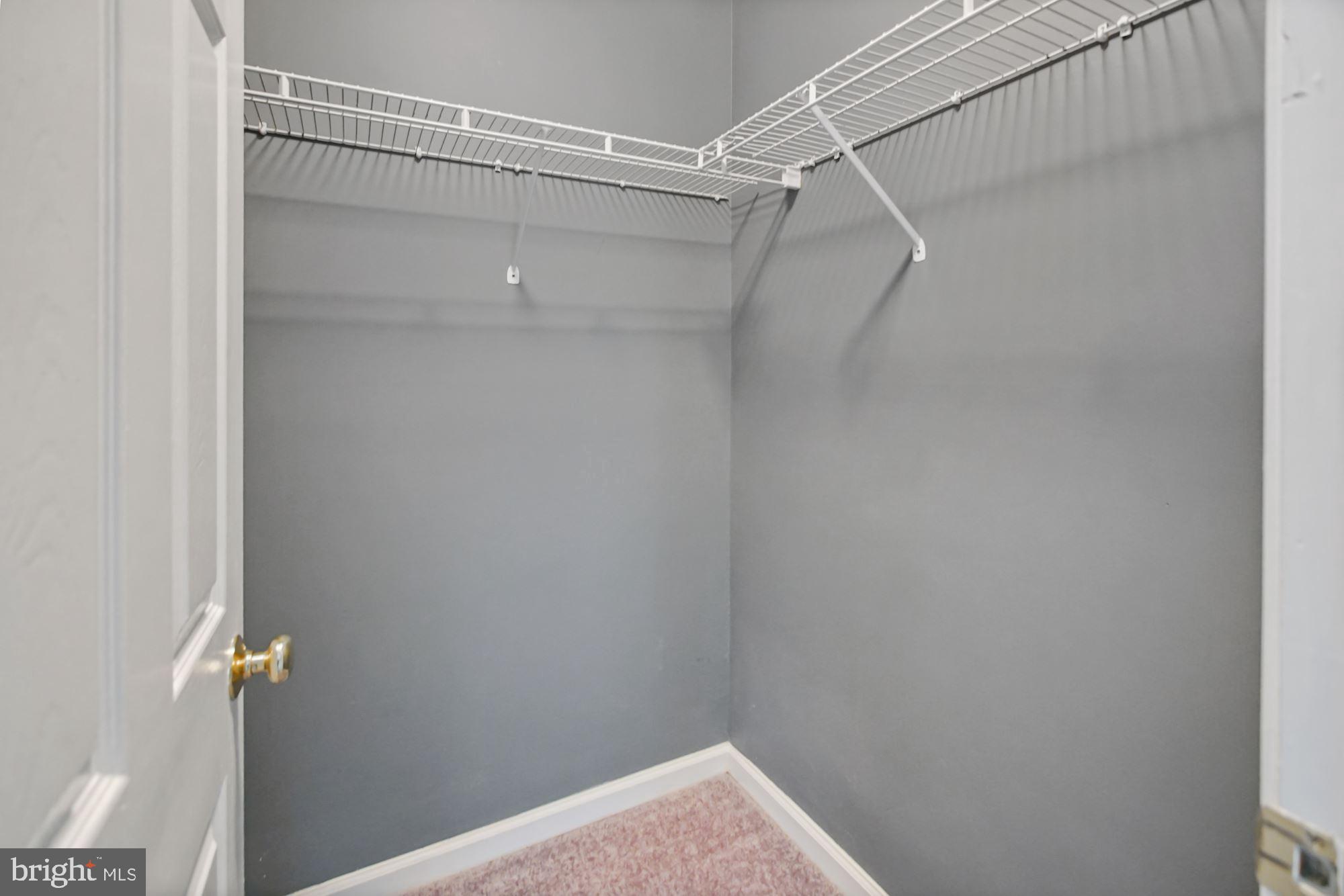 HAMPSHIRE HALL CONDO - Residential