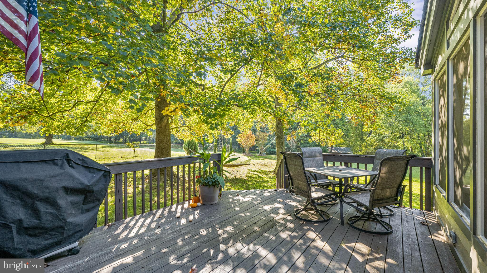 MUNCASTER MANOR - Residential