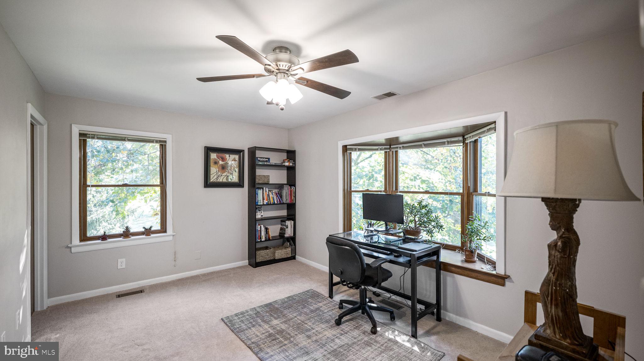 MUNCASTER MANOR - Residential