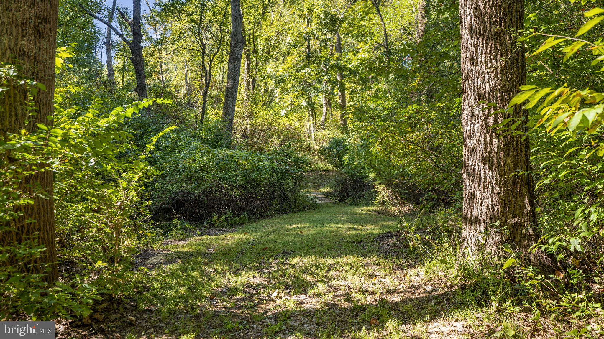 MUNCASTER MANOR - Residential