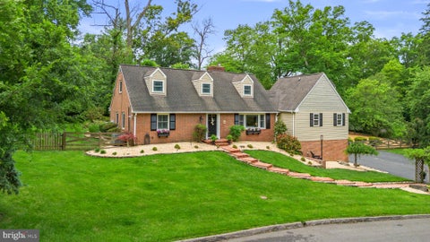Homes For Sale - 3618 Underoak Drive<br/> Howard County, ELLICOTT CITY, MD 21042