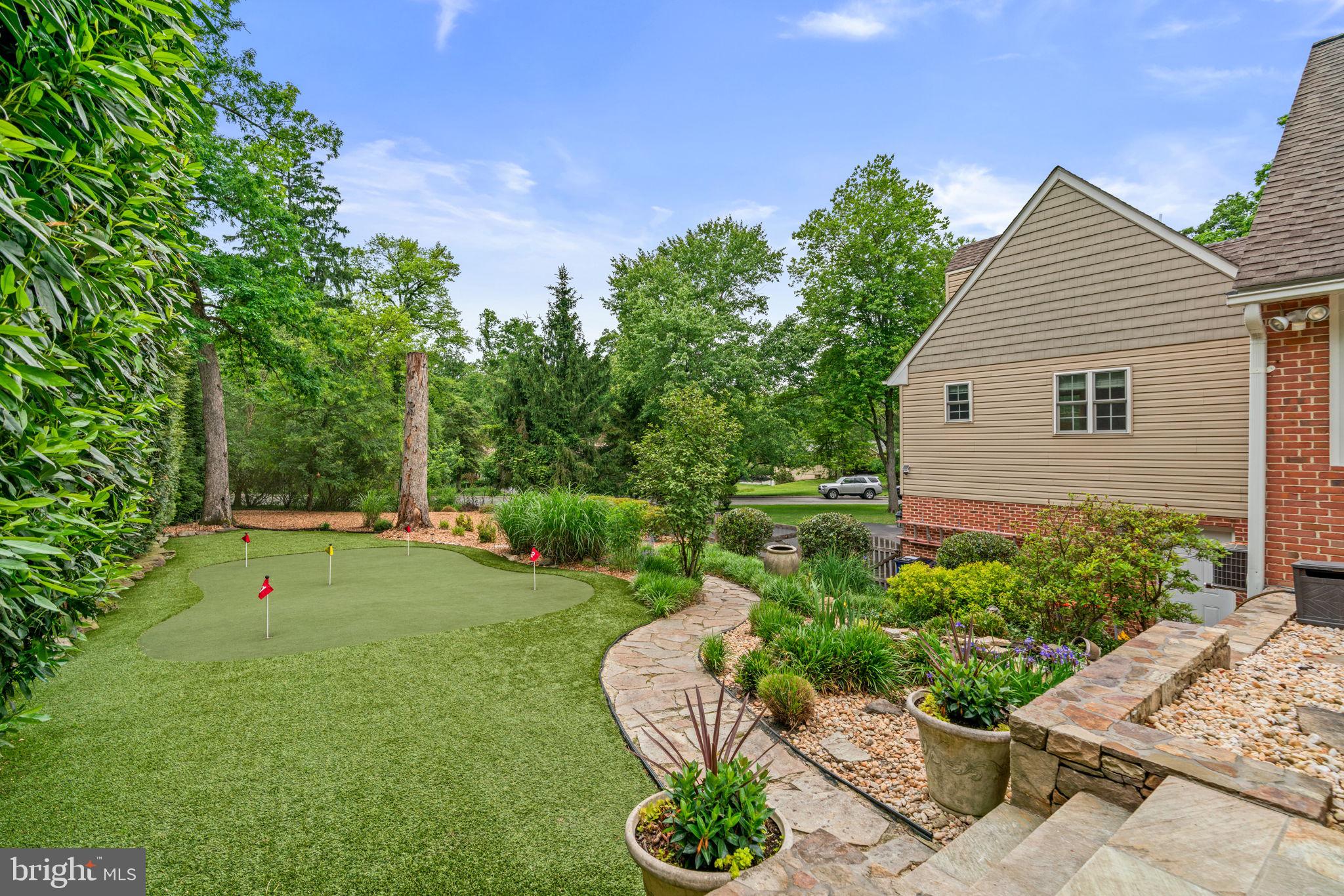 3618 UNDEROAK DRIVE