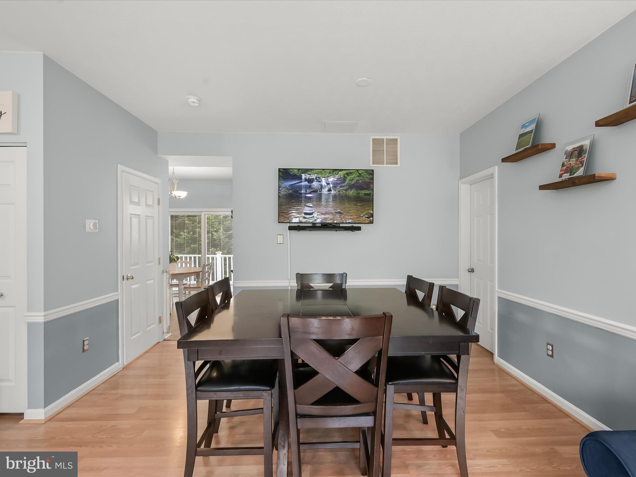 REMVIEW - Residential