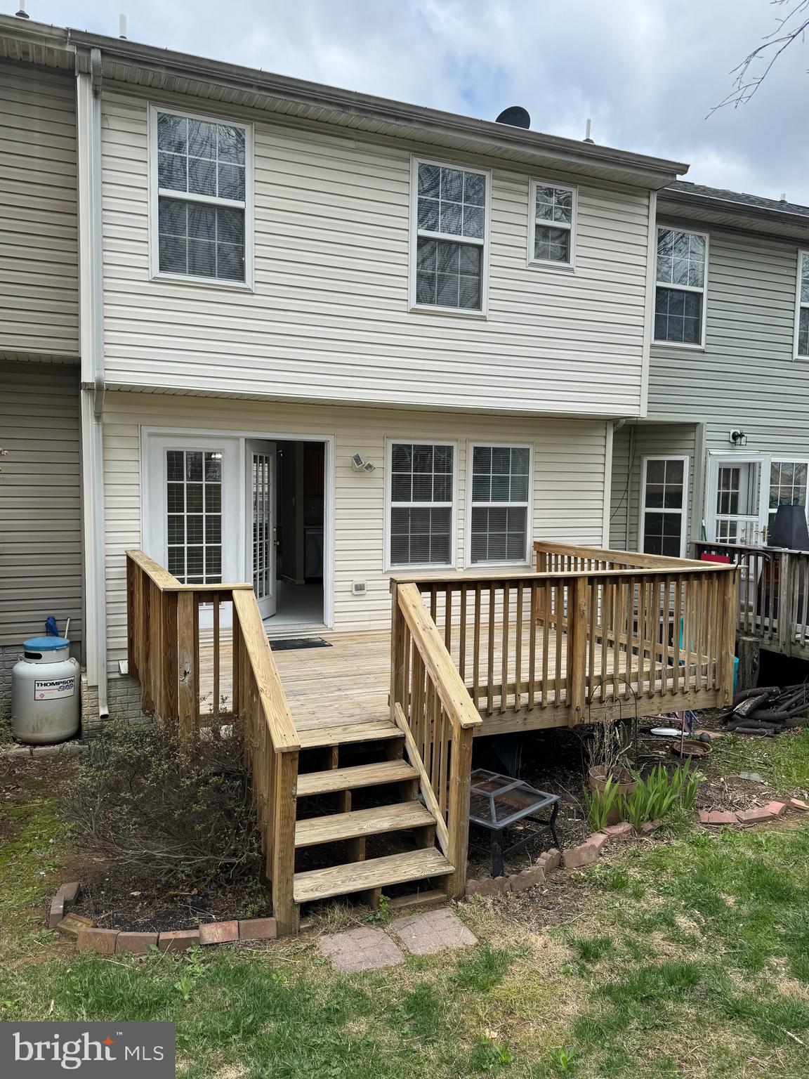 LAUREL RIDGE - Residential