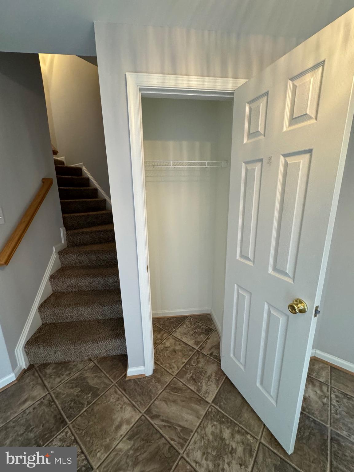 LAUREL RIDGE - Residential