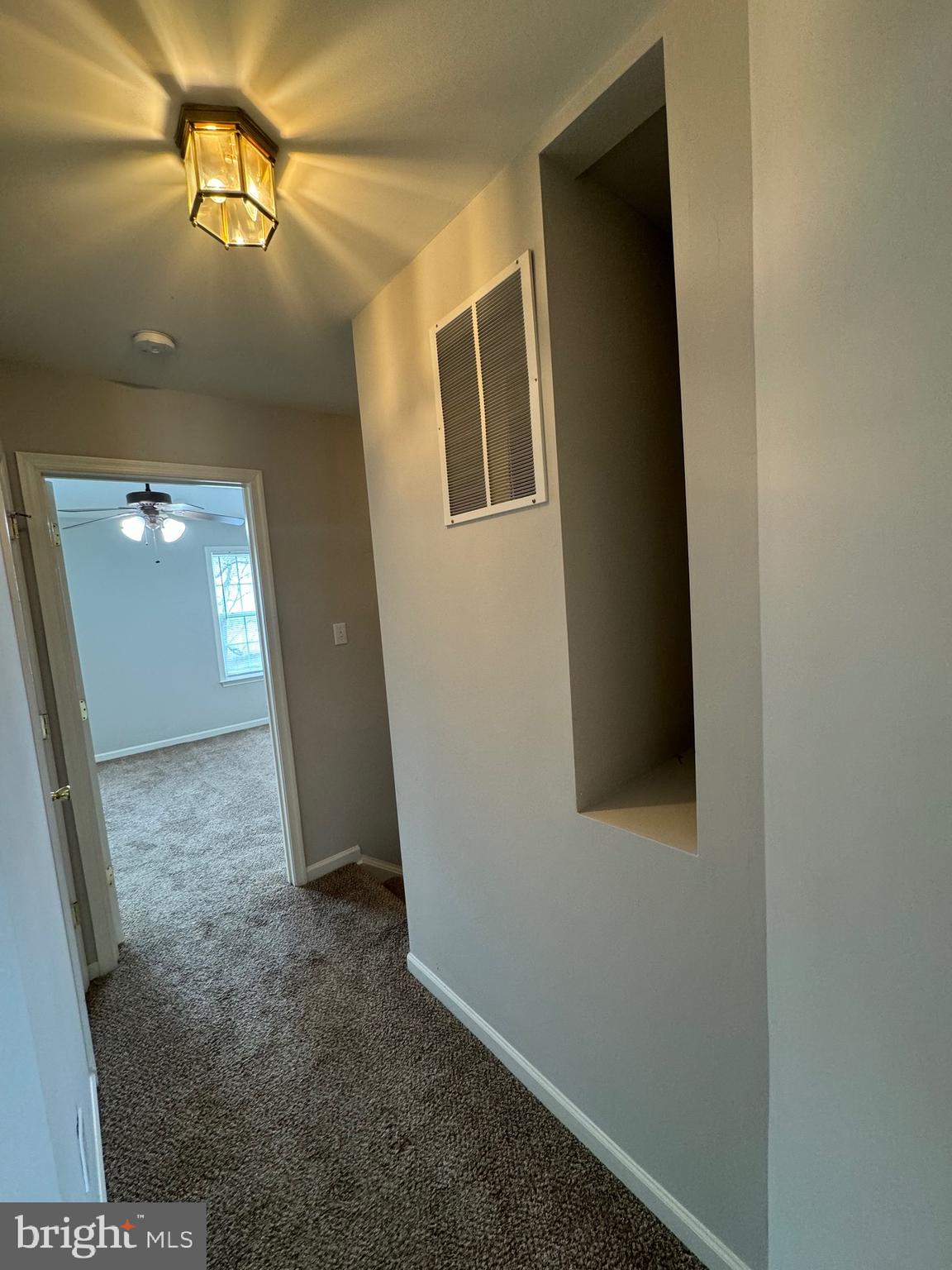 LAUREL RIDGE - Residential