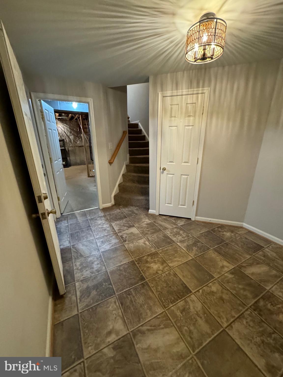 LAUREL RIDGE - Residential