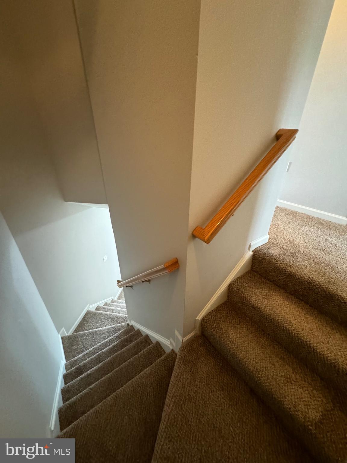 LAUREL RIDGE - Residential