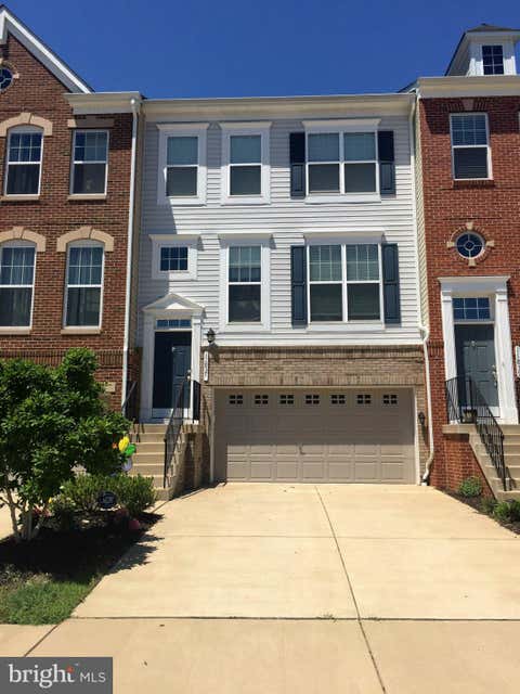 Townhouse For Rent - 11837 Lake Baldwin Drive<br/> BRISTOW, VA 20136