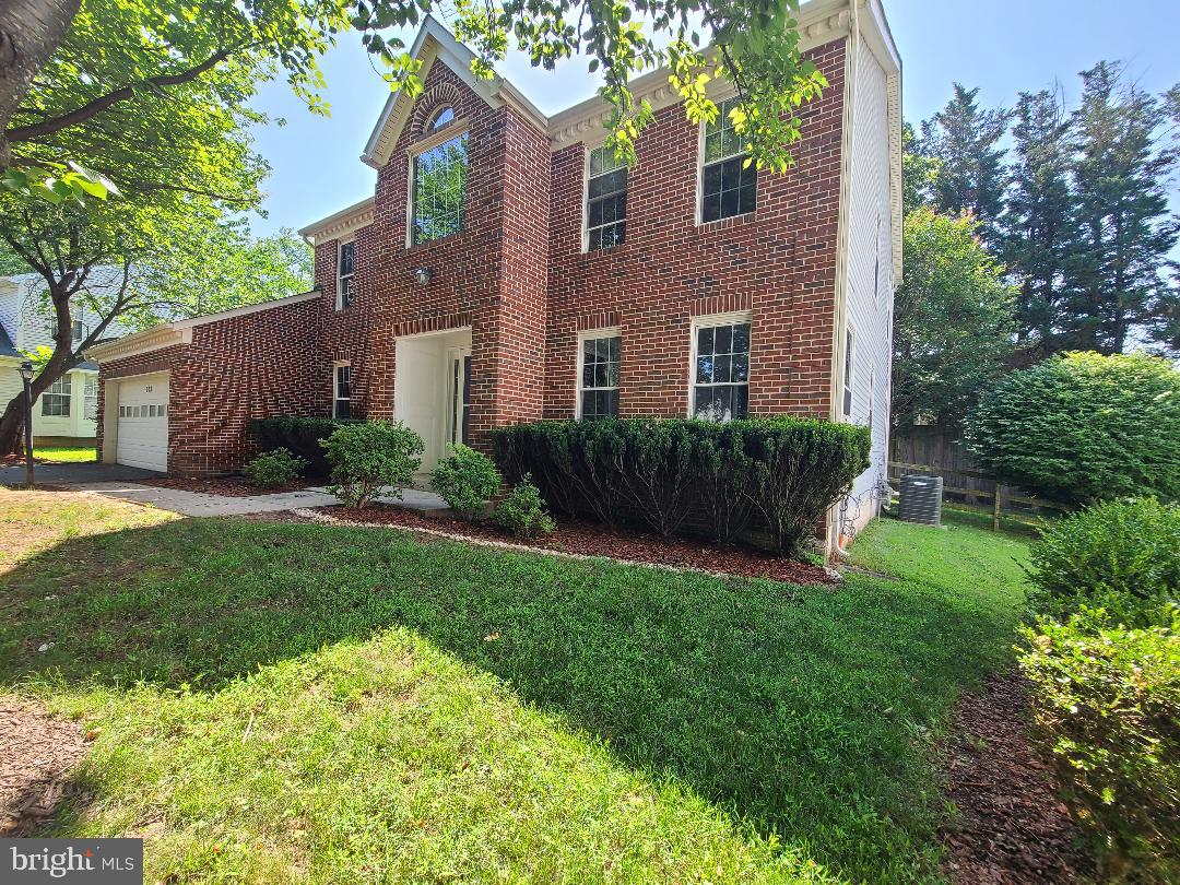 303 SAYBROOKE VIEW DRIVE