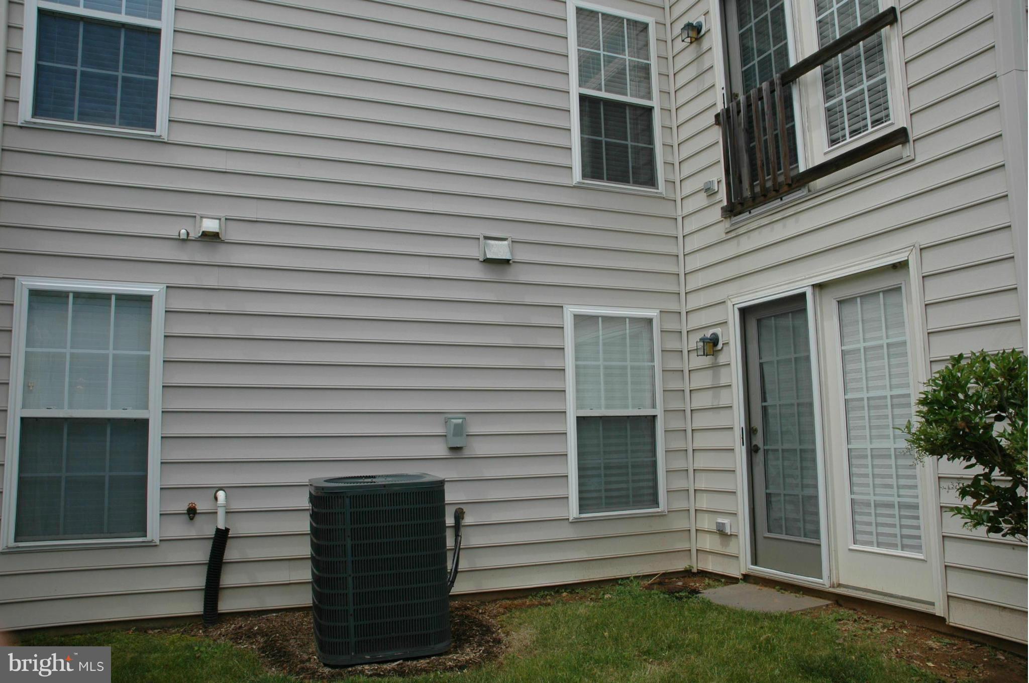 VILLAS AT THE RIDGES - Residential