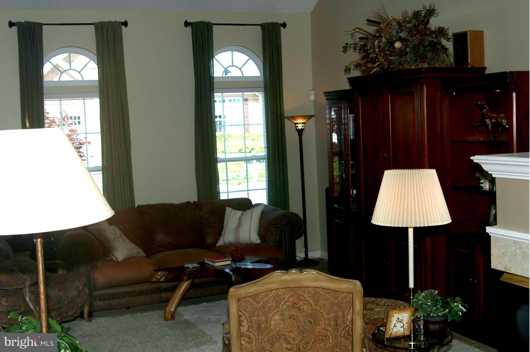 VILLAS AT THE RIDGES - Residential