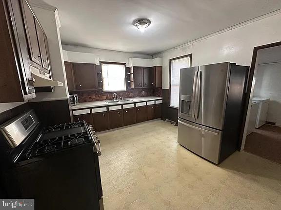 306 W MAIN STREET W