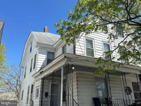 MLS: NJCB2031926