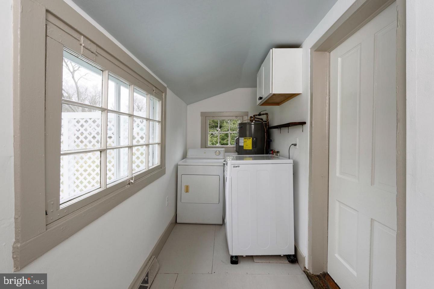 MIDDLEBURG - Residential Lease