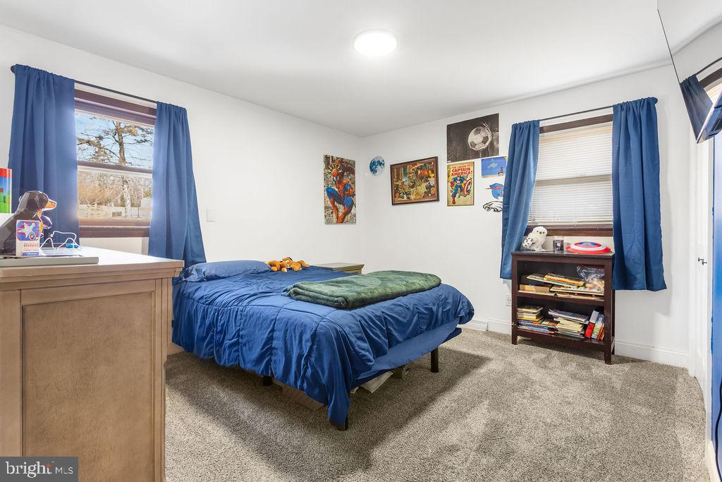 PLEASUREVILLE - Residential