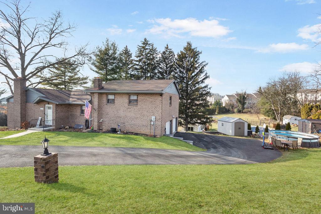 PLEASUREVILLE - Residential