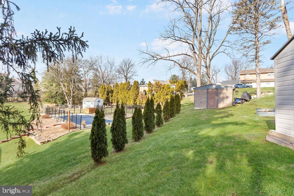 PLEASUREVILLE - Residential