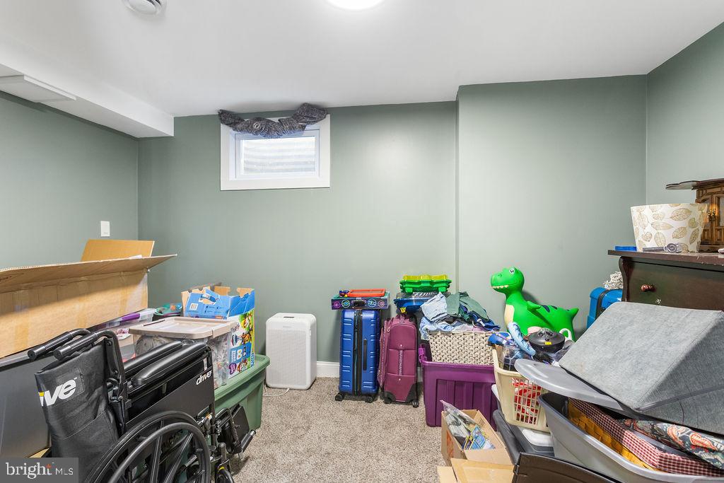 PLEASUREVILLE - Residential