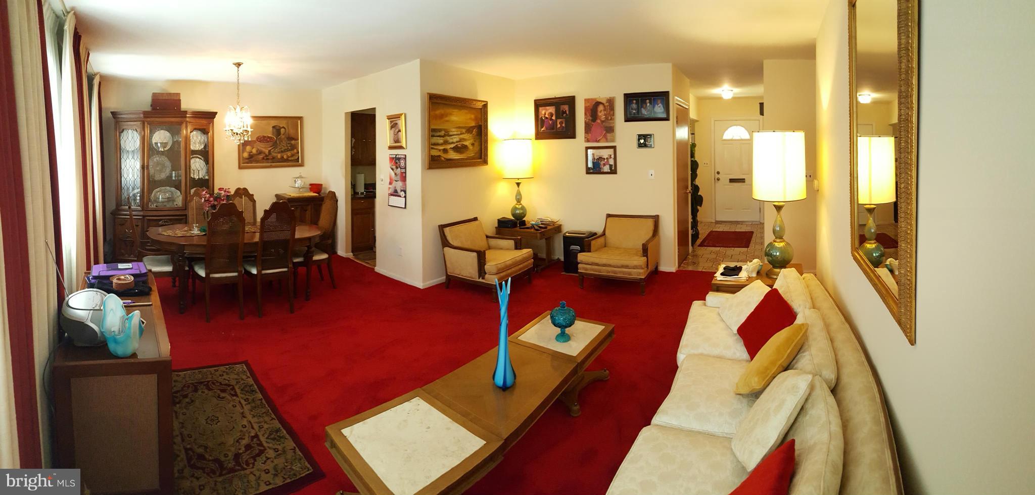 WHITE OAK MANOR - Residential