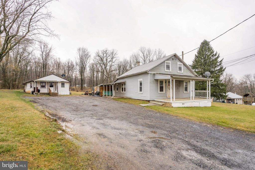 Photo of 444-446 SMOKESTOWN RD, DENVER, PA 17517 (MLS # PALA2032030)