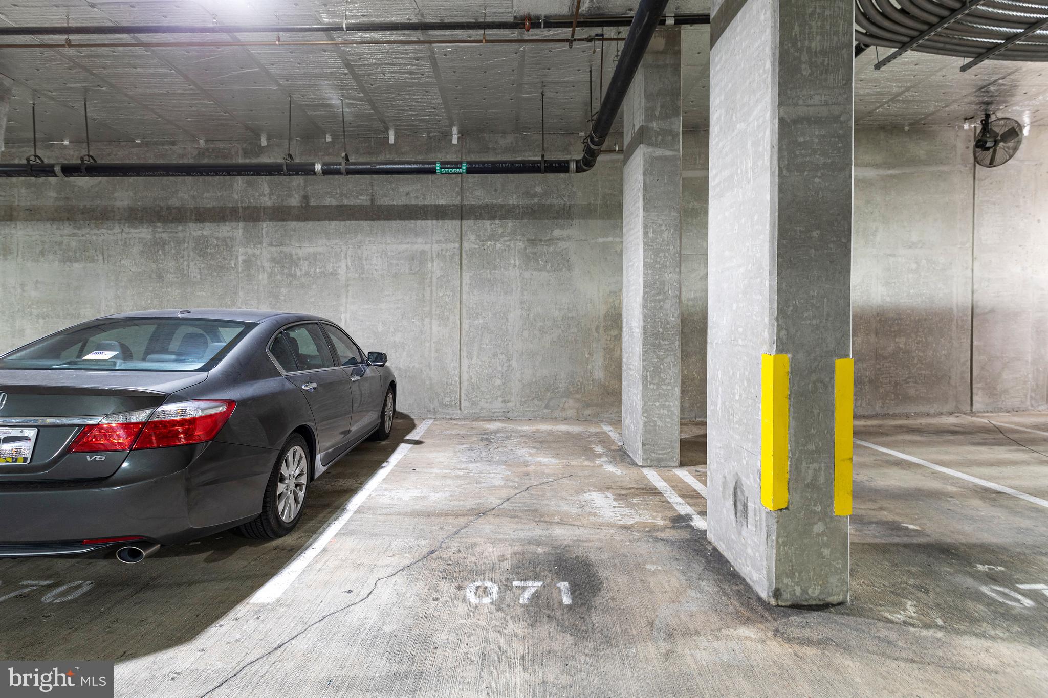 NATIONAL HARBOR - Residential Lease