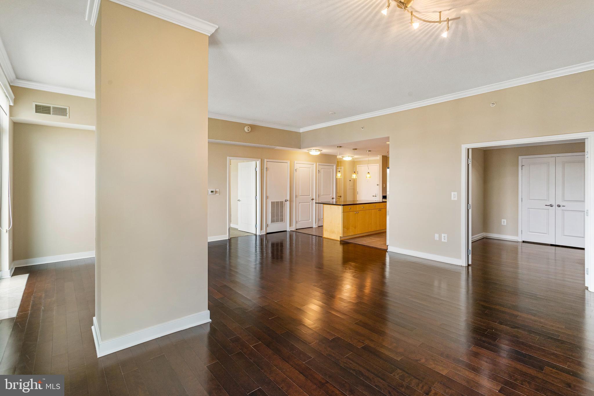 NATIONAL HARBOR - Residential Lease