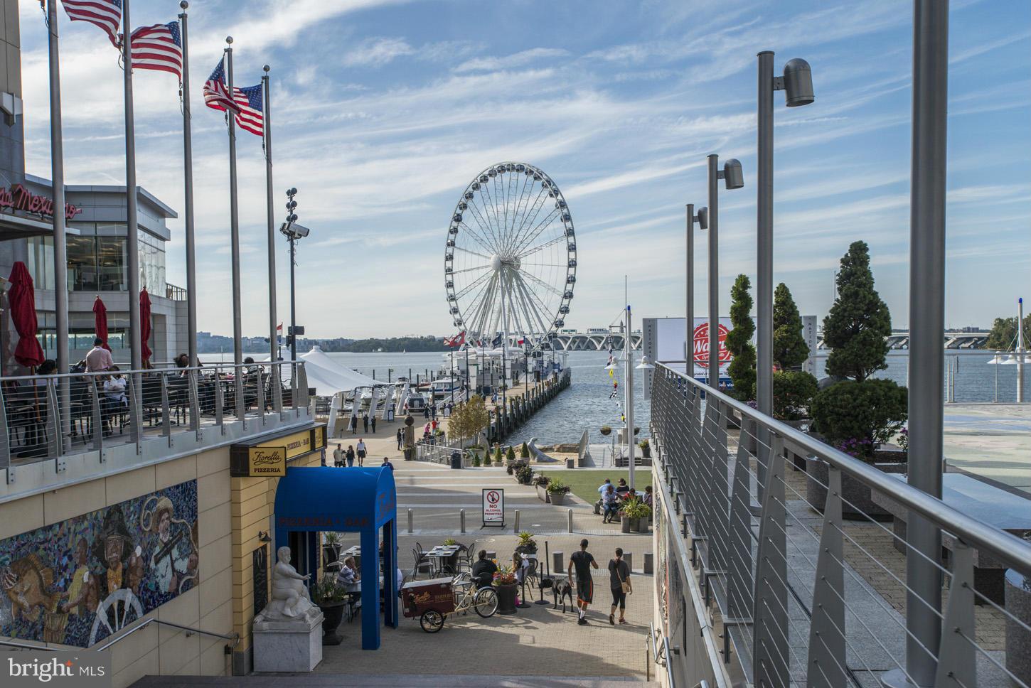 NATIONAL HARBOR - Residential Lease