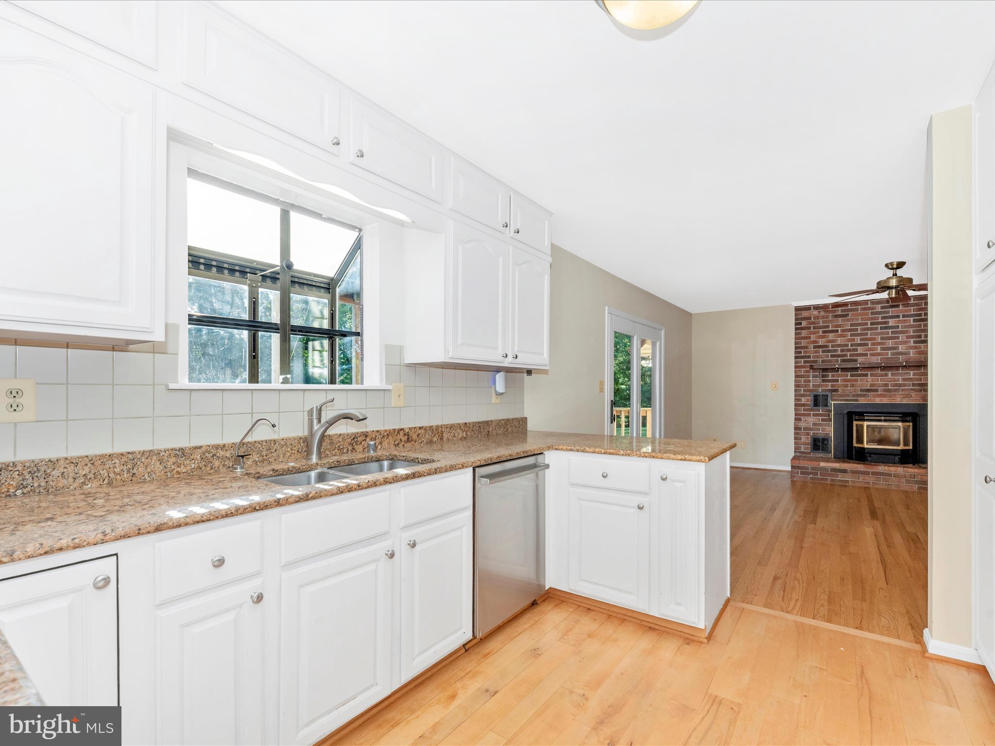 VALLEY HILL FARMS - Residential