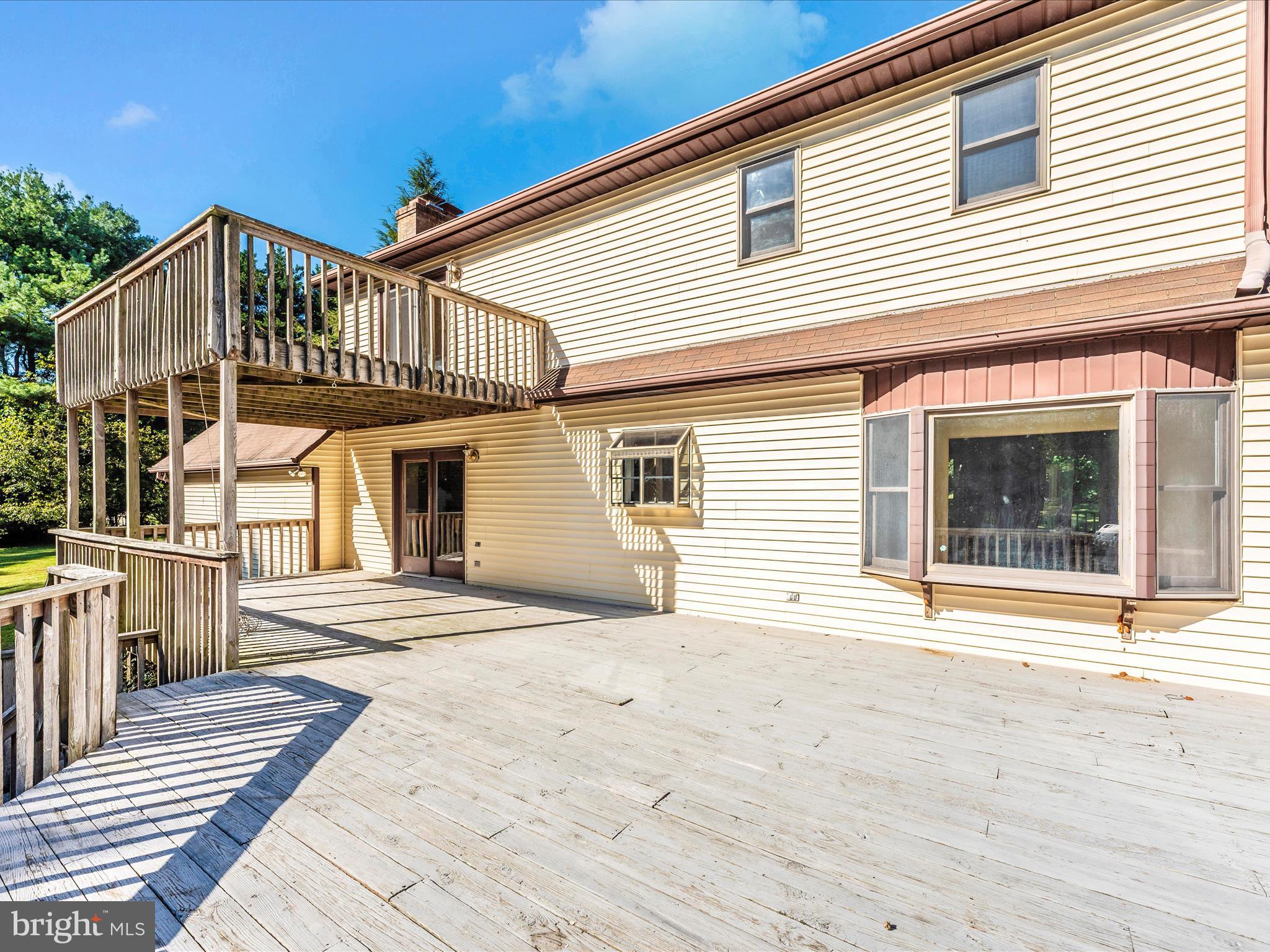 VALLEY HILL FARMS - Residential