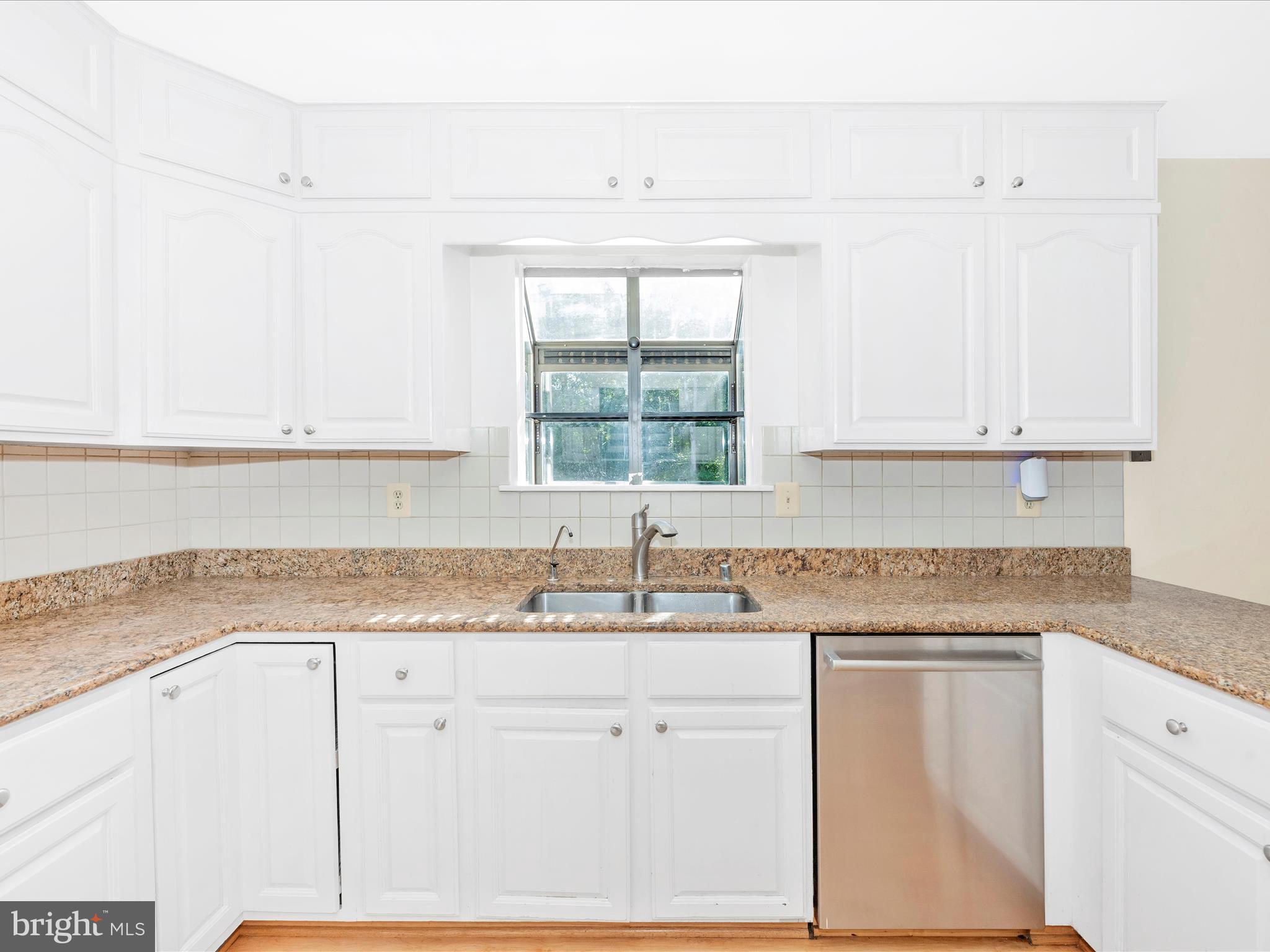 VALLEY HILL FARMS - Residential