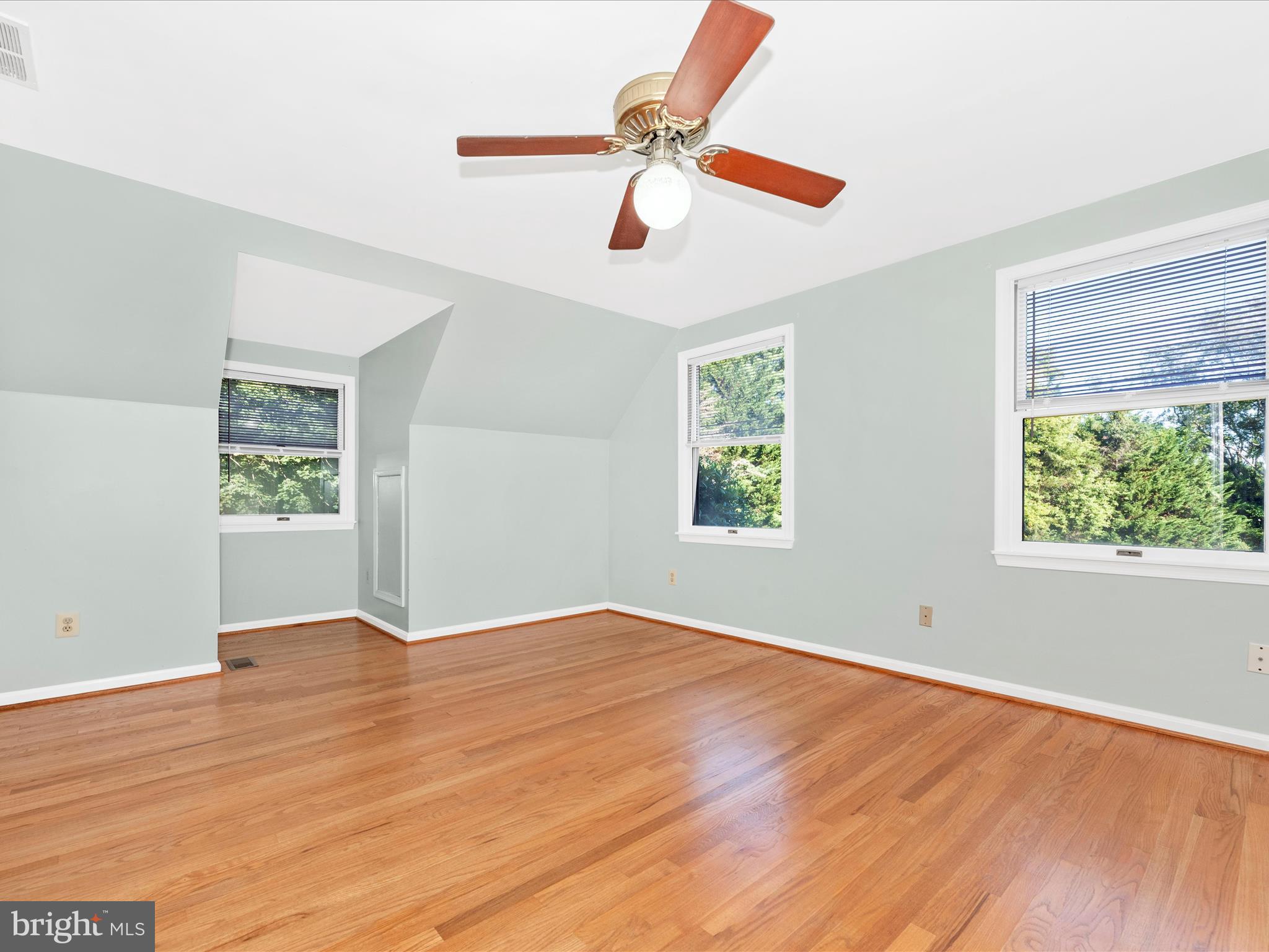 VALLEY HILL FARMS - Residential