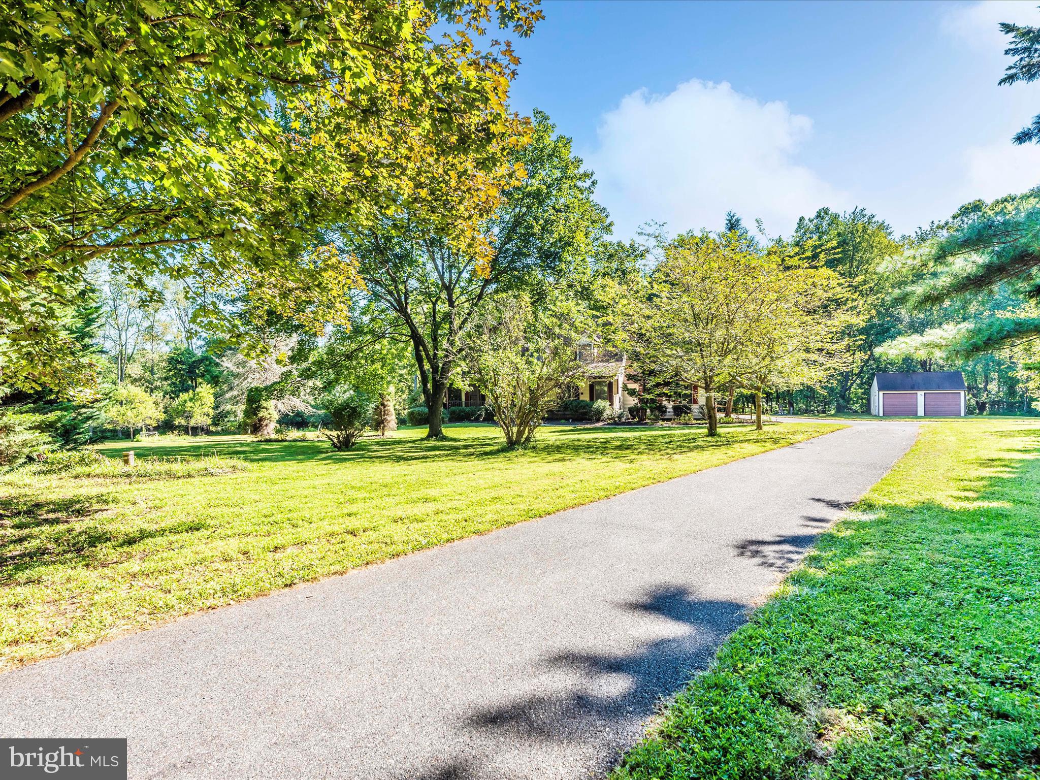 VALLEY HILL FARMS - Residential