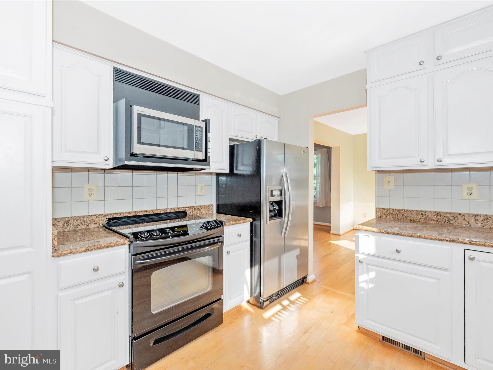 VALLEY HILL FARMS - Residential