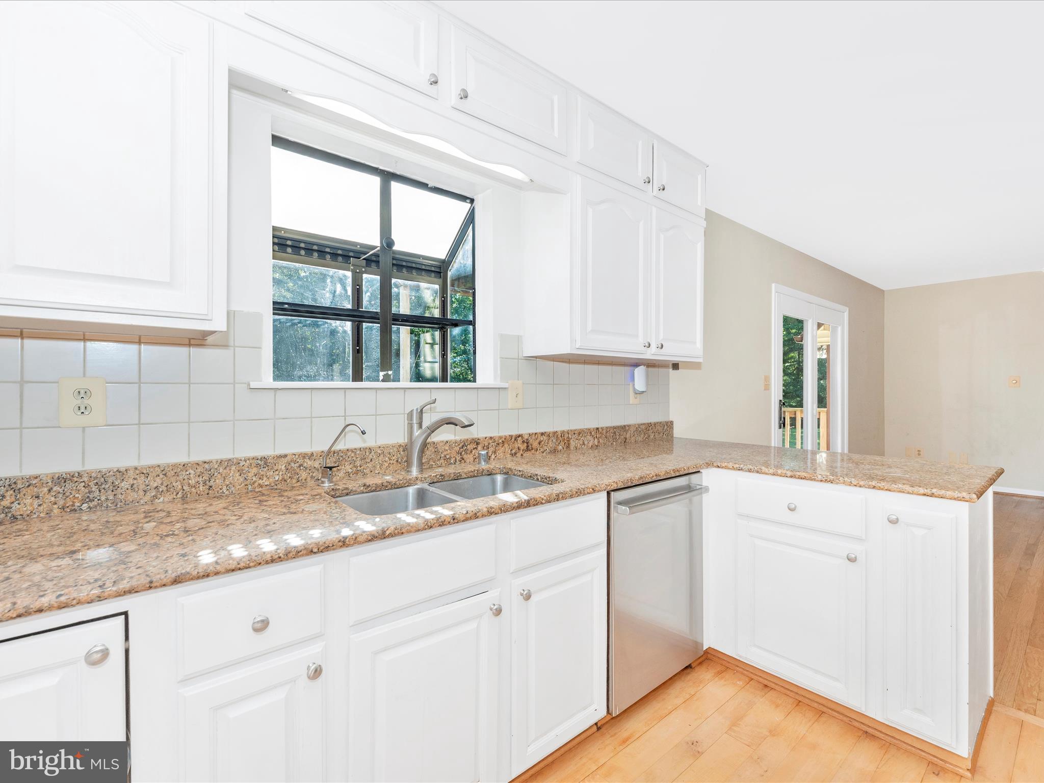 VALLEY HILL FARMS - Residential