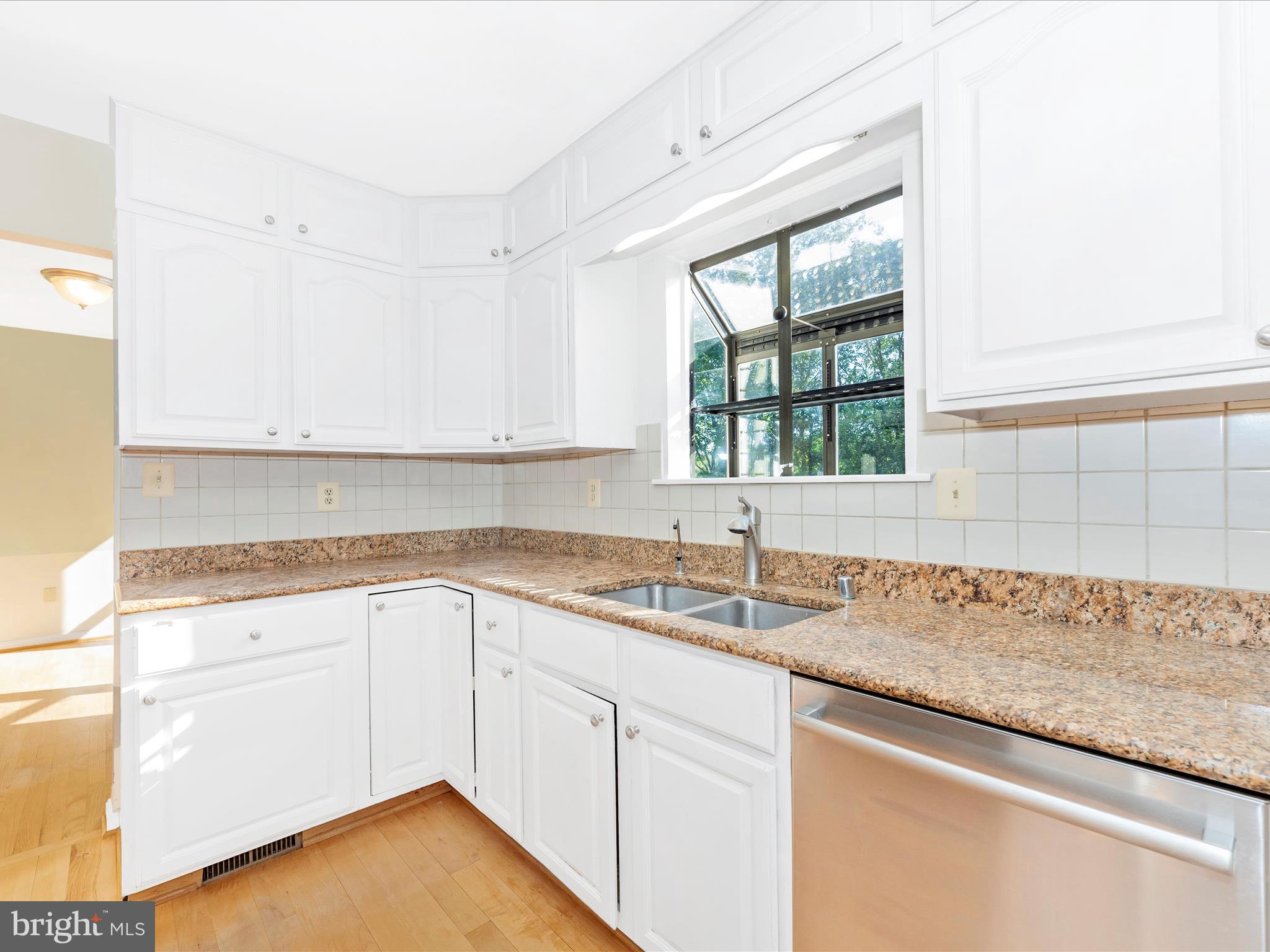 VALLEY HILL FARMS - Residential