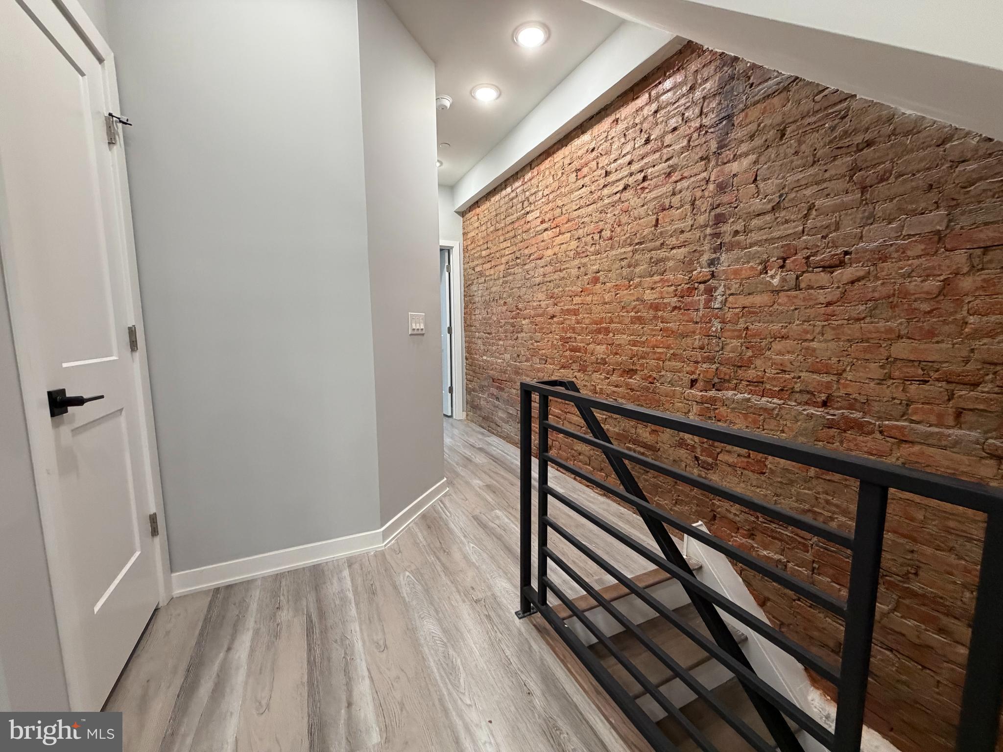 1330 S CARLISLE STREET 1