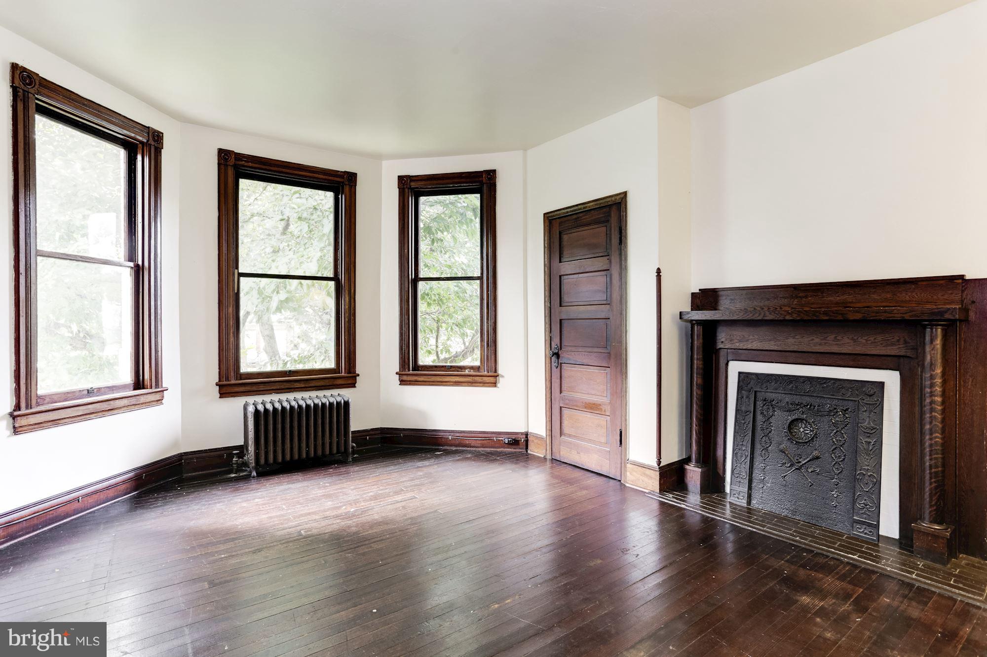 SHEPHERDSTOWN - Residential