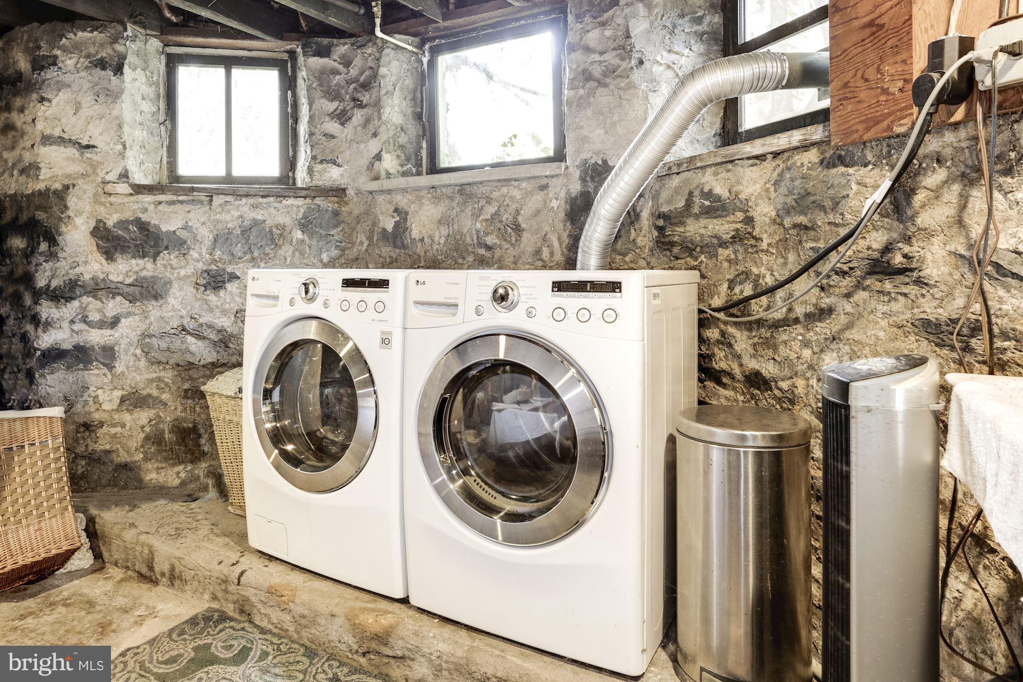 SHEPHERDSTOWN - Residential