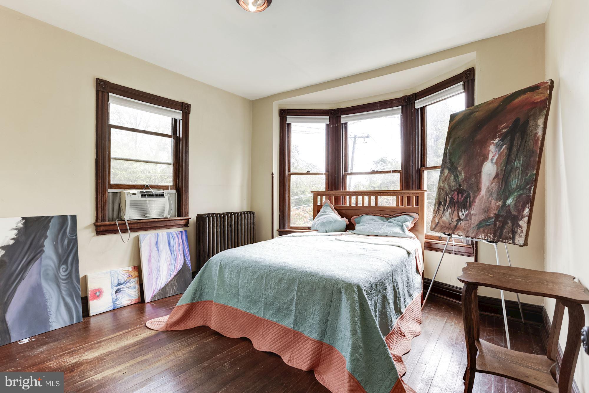 SHEPHERDSTOWN - Residential