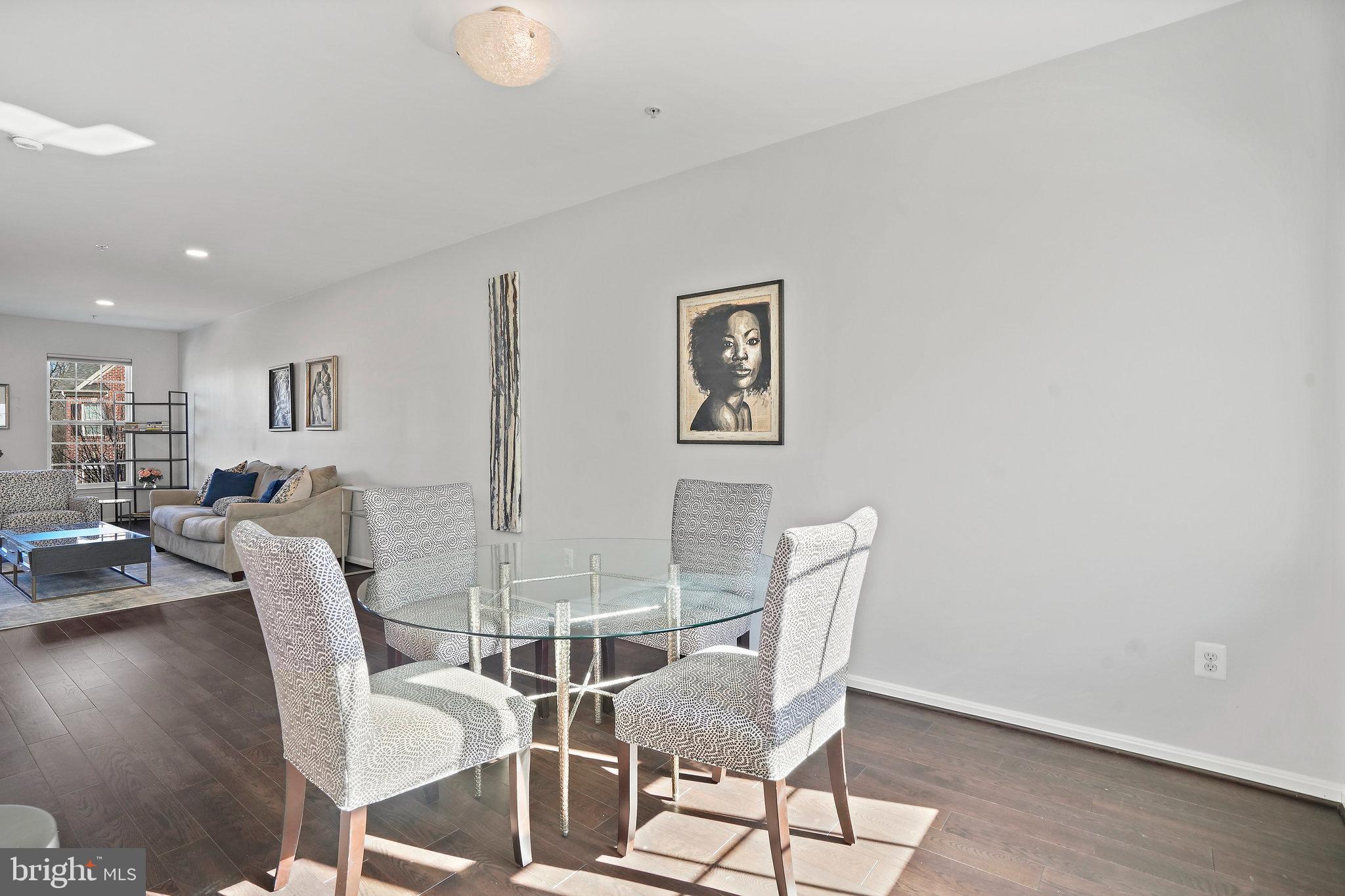 THE CRESCENT AT CHERRY LANE - Residential