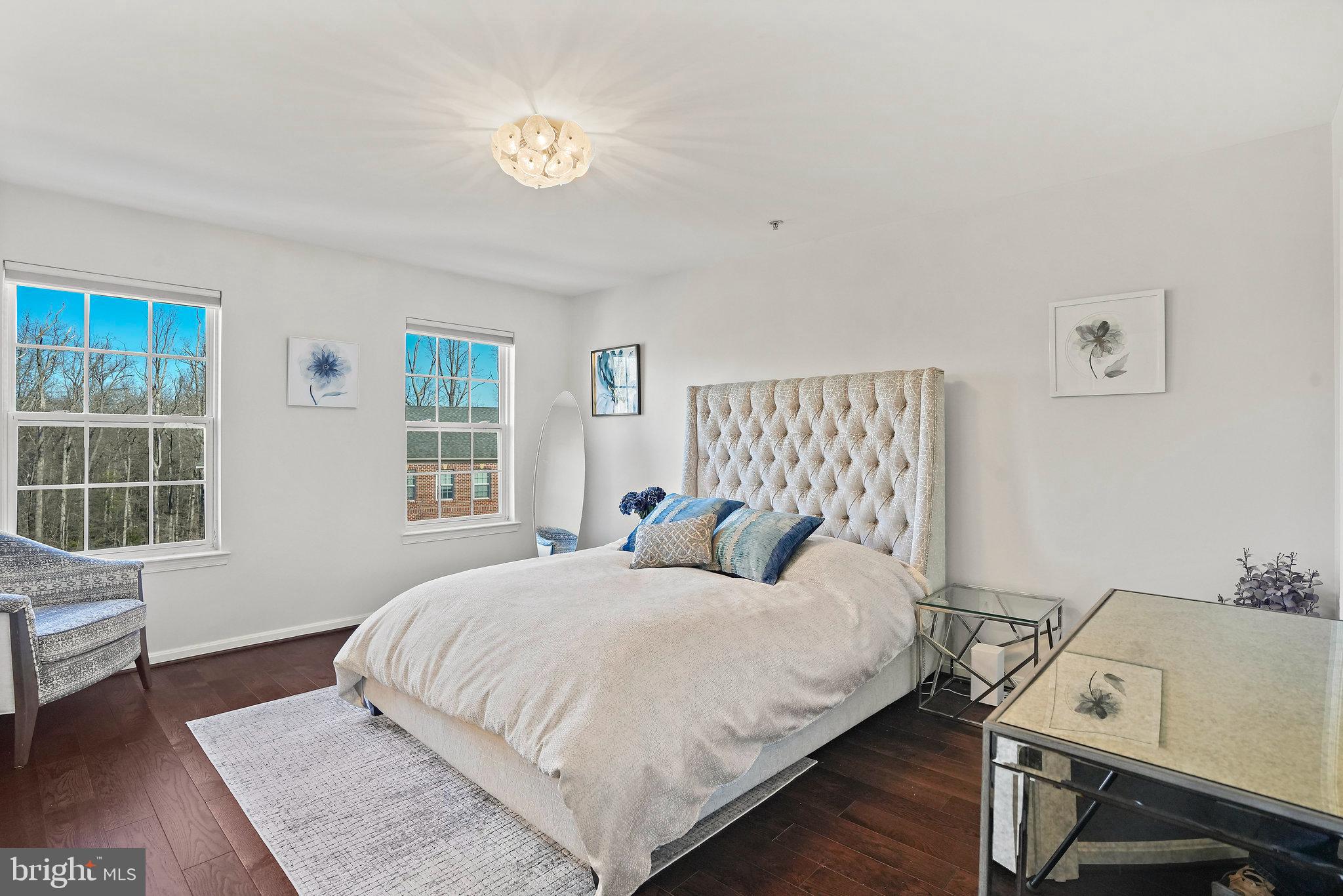 THE CRESCENT AT CHERRY LANE - Residential