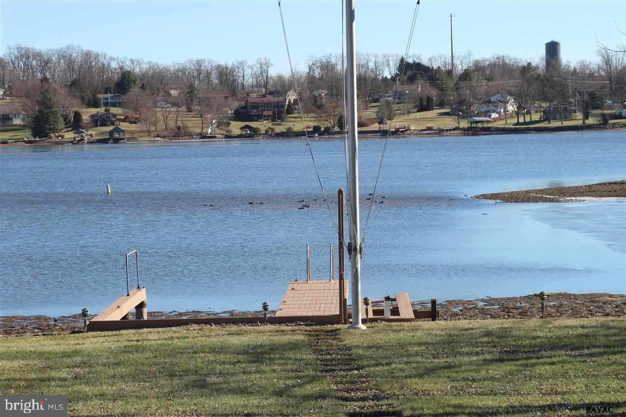 LAKE MEADE - Residential