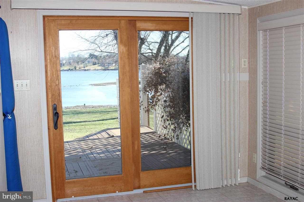 LAKE MEADE - Residential