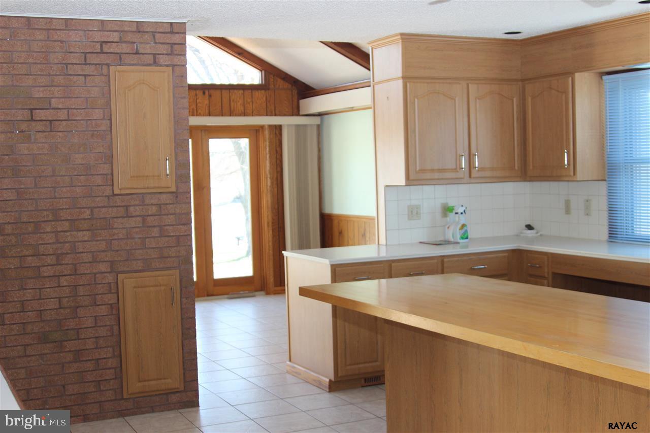 LAKE MEADE - Residential