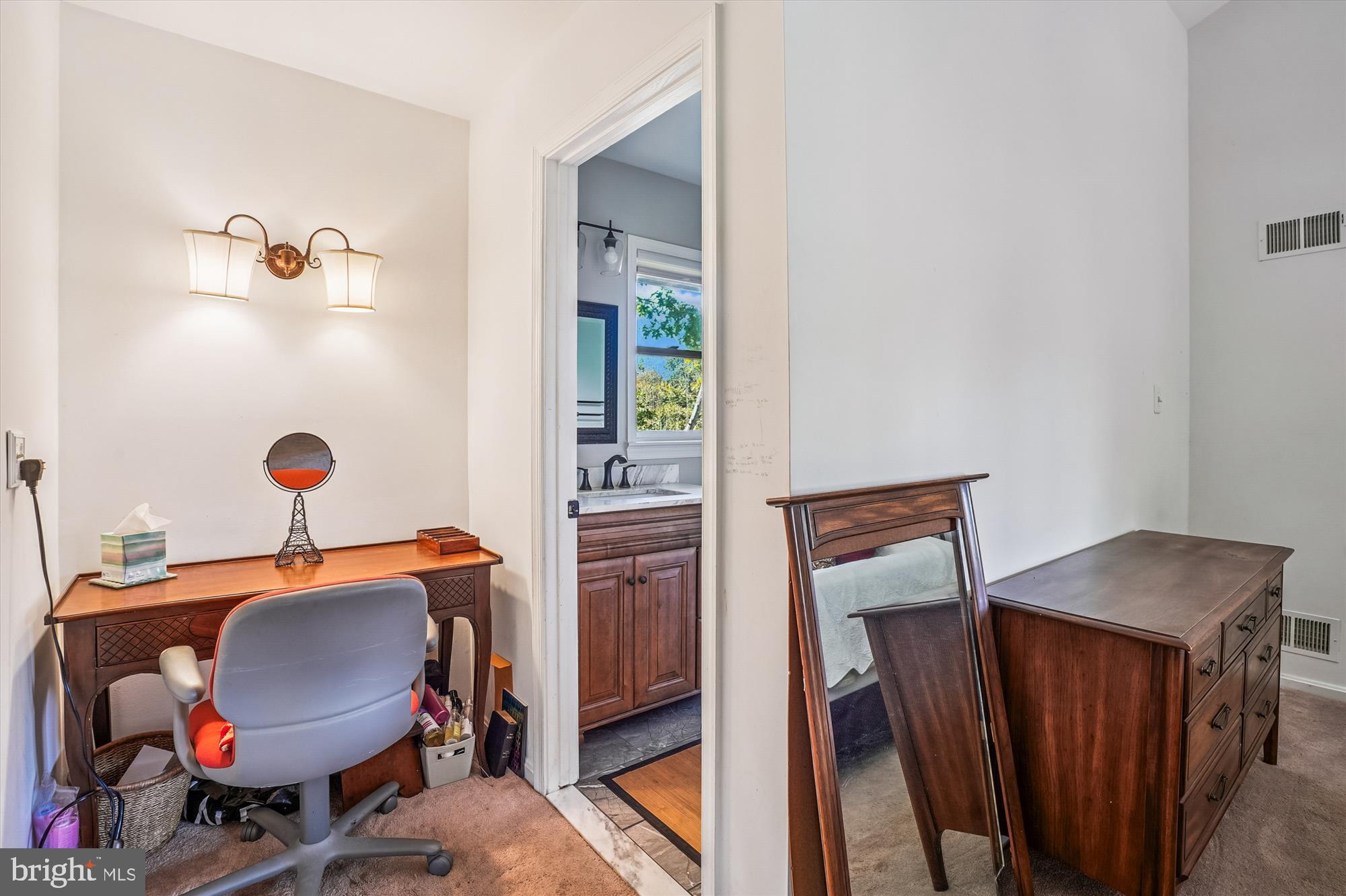 DEVONSHIRE - Residential